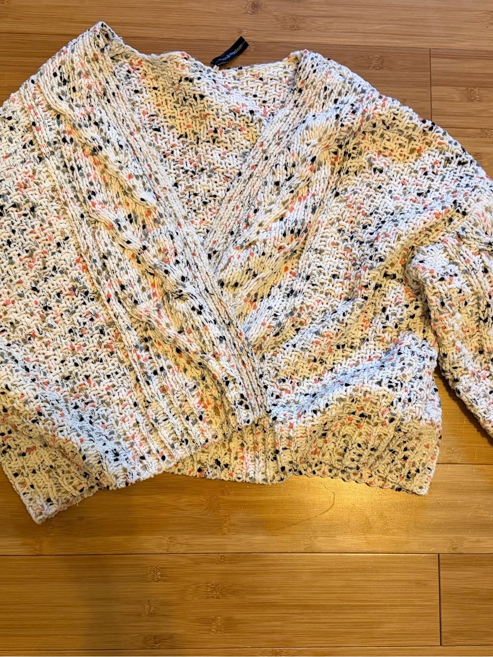 moon & madison White colored speckled open cardigan